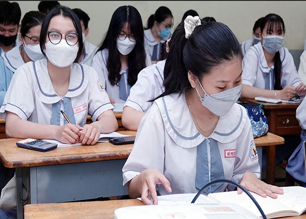 Lịch thi vào lớp 10 các trường chuyên tại Hà Nội